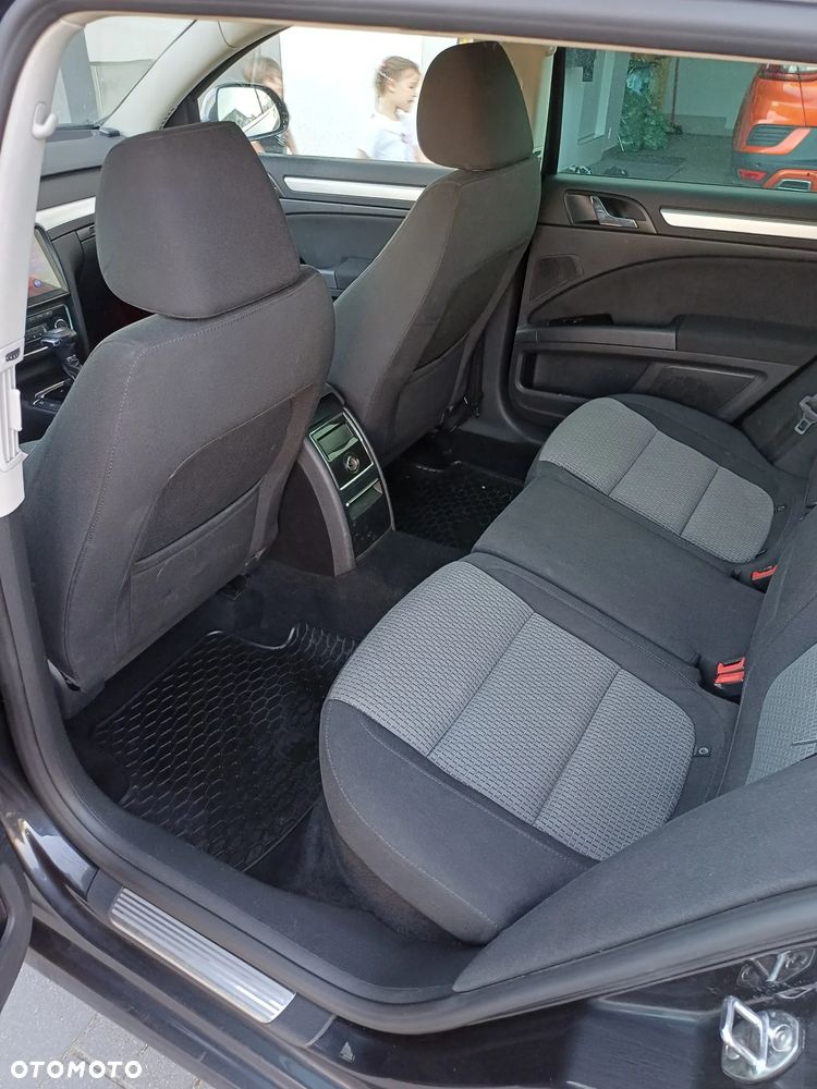 Skoda Superb 2.0 TDI 4x4 DSG Ambition - 15