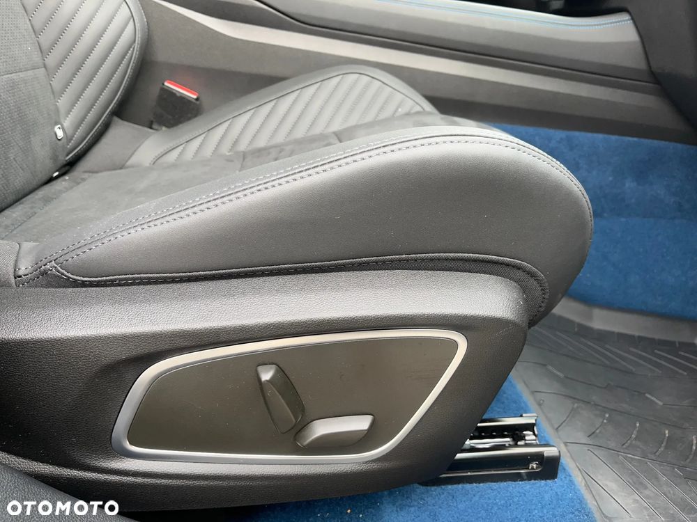 Renault Rafale 1.2 E-Tech PHEV 4x4 300 atelier Alpine MMT - 15