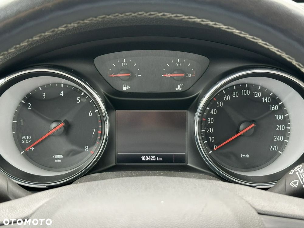 Opel Astra - 32