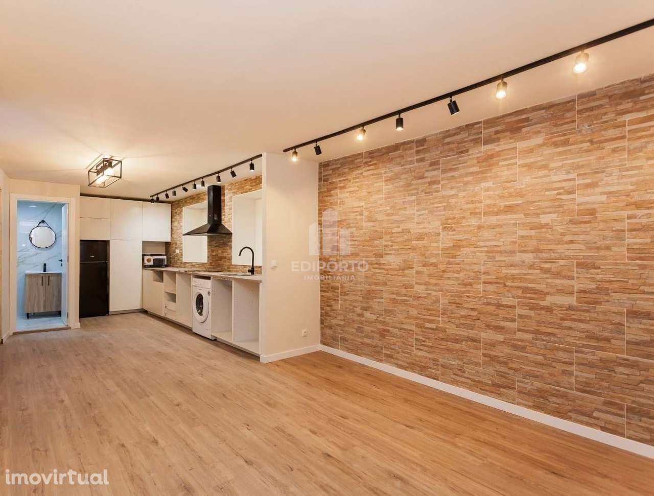 T1 com Espaço Exterior no Bonfim e Vista Douro – 2º Piso | Ideal para - Grande imagem: 2/19