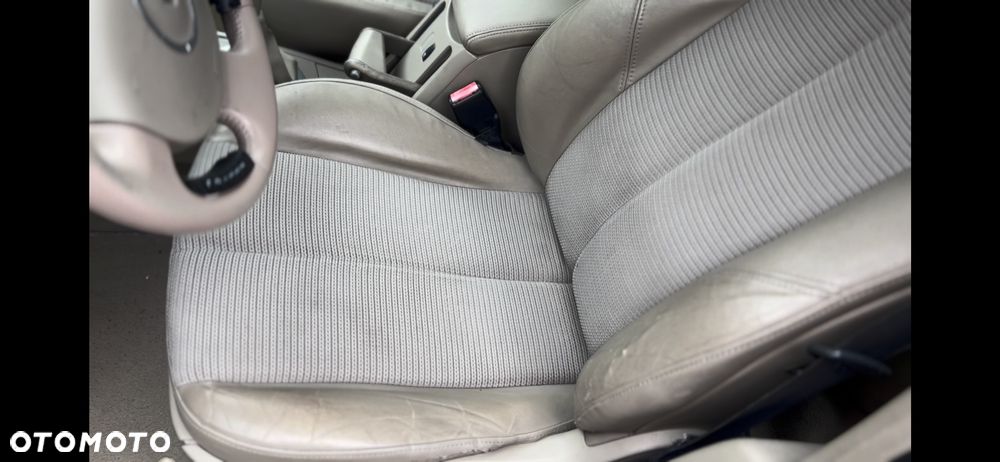 Renault Megane 1.6 16V Privilege - 4