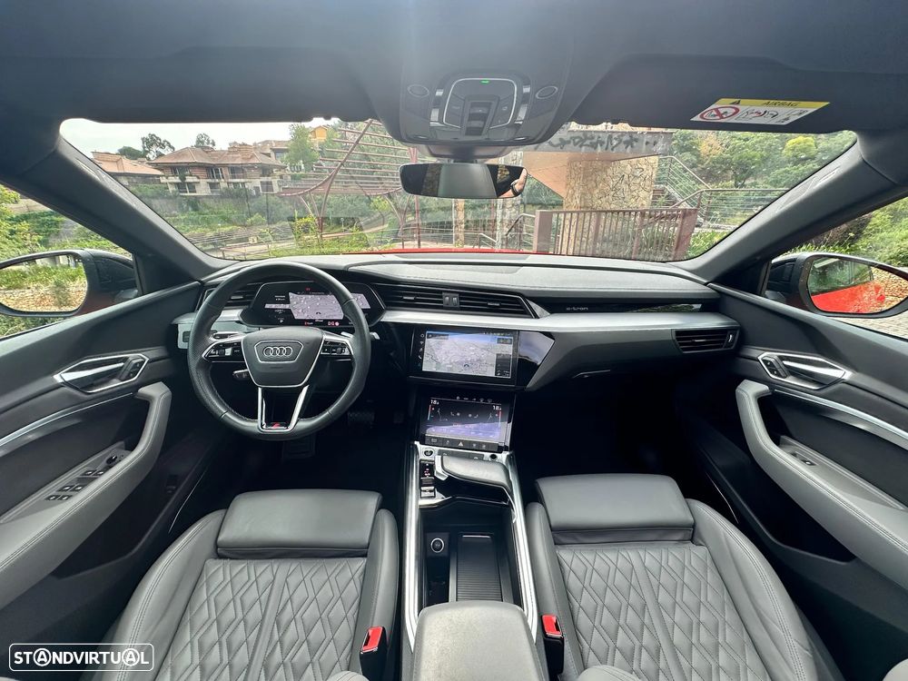 Audi e-tron 55 quattro S line - 35