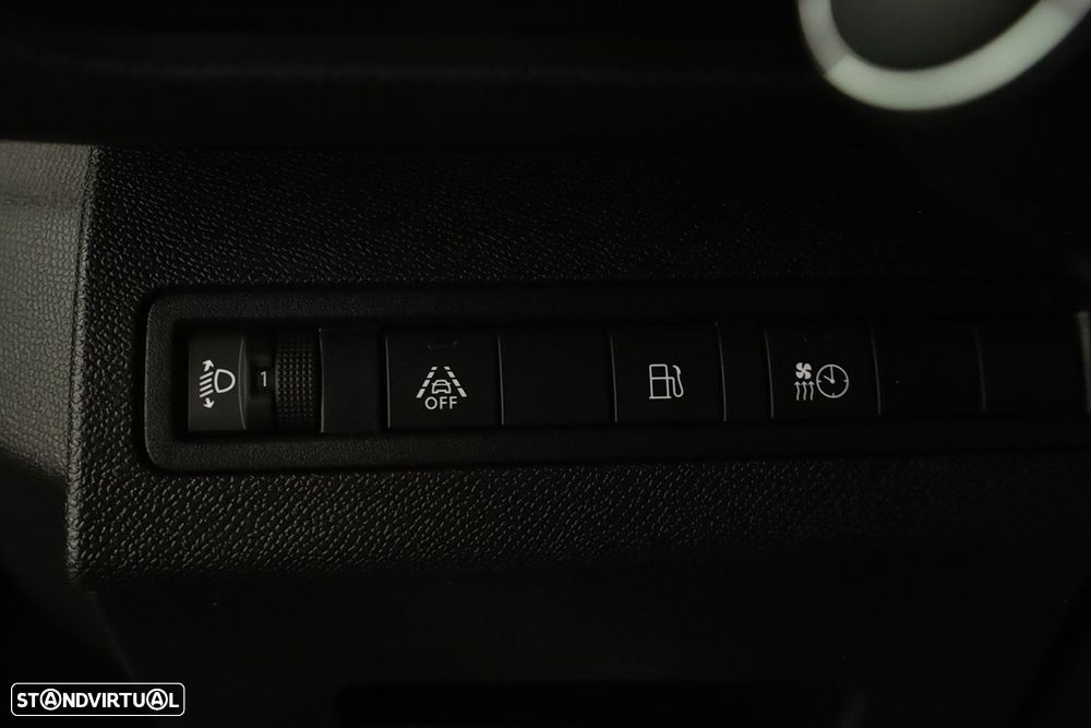 Peugeot 3008 1.6 Hybrid Allure e-EAT8 - 20