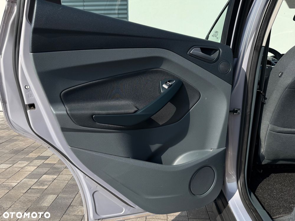 Ford C-MAX 1.6 TDCi Start-Stop-System Titanium - 32