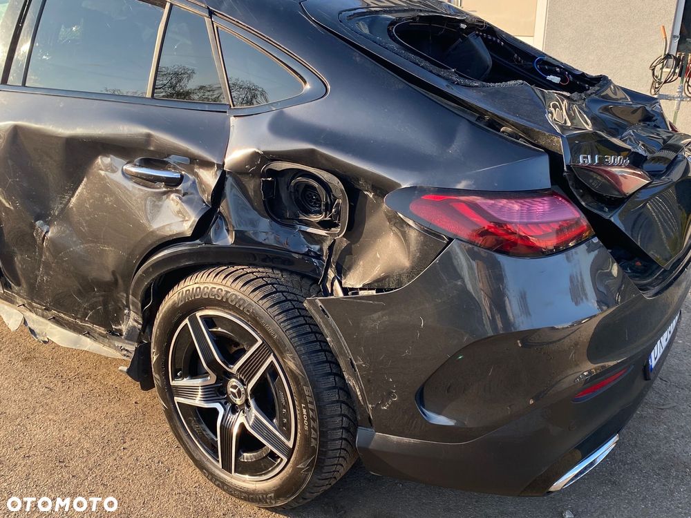 Mercedes-Benz GLC 300 de PHEV 4-Matic AMG Line - 16