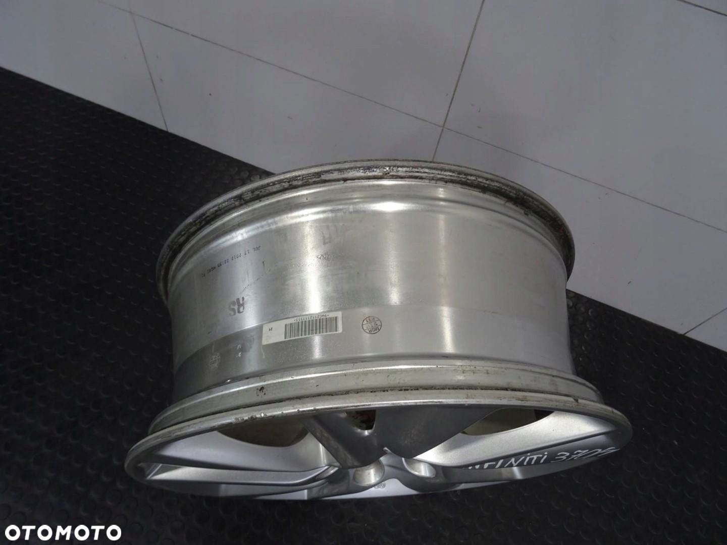 FELGA ALUFELGA R20 5X114,3 INFINITI FX II QX70 - 5