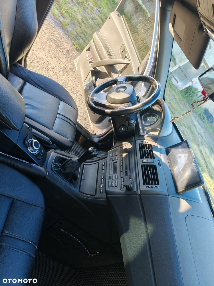 BMW X3 3.0i - 10