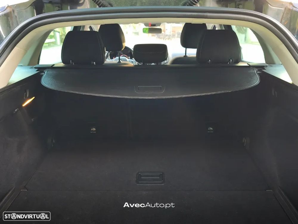 Renault Mégane Sport Tourer 1.5 dCi Limited - 28