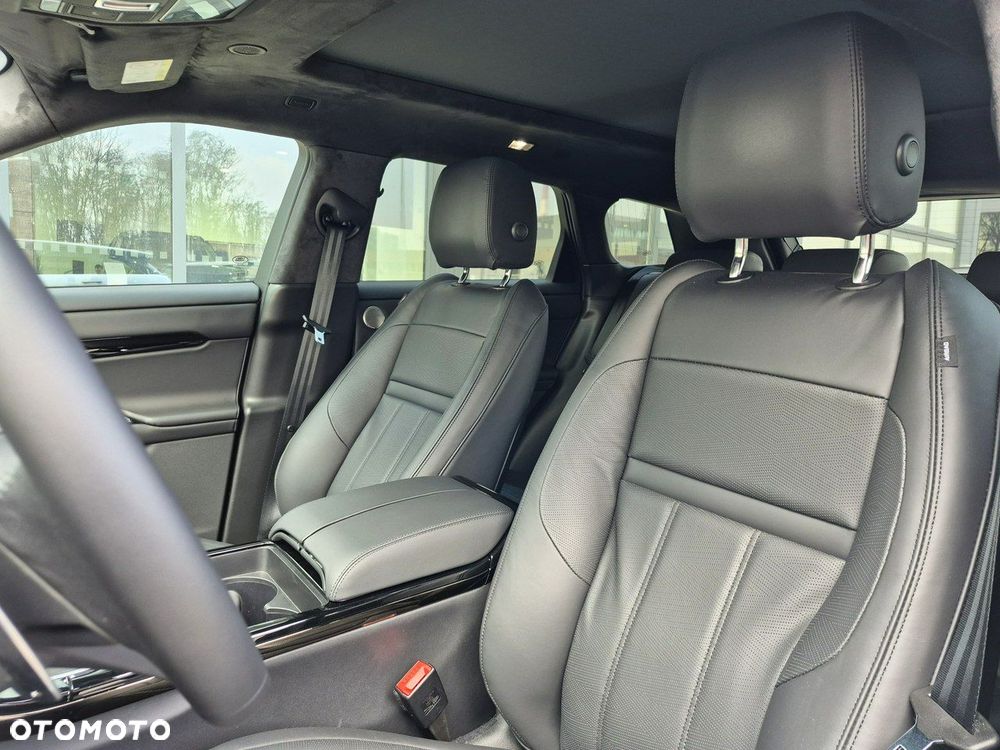 Land Rover Range Rover Evoque - 21