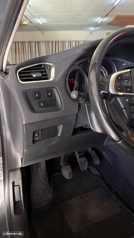 Citroën C4 1.6 HDi Exclusive J17 - 16