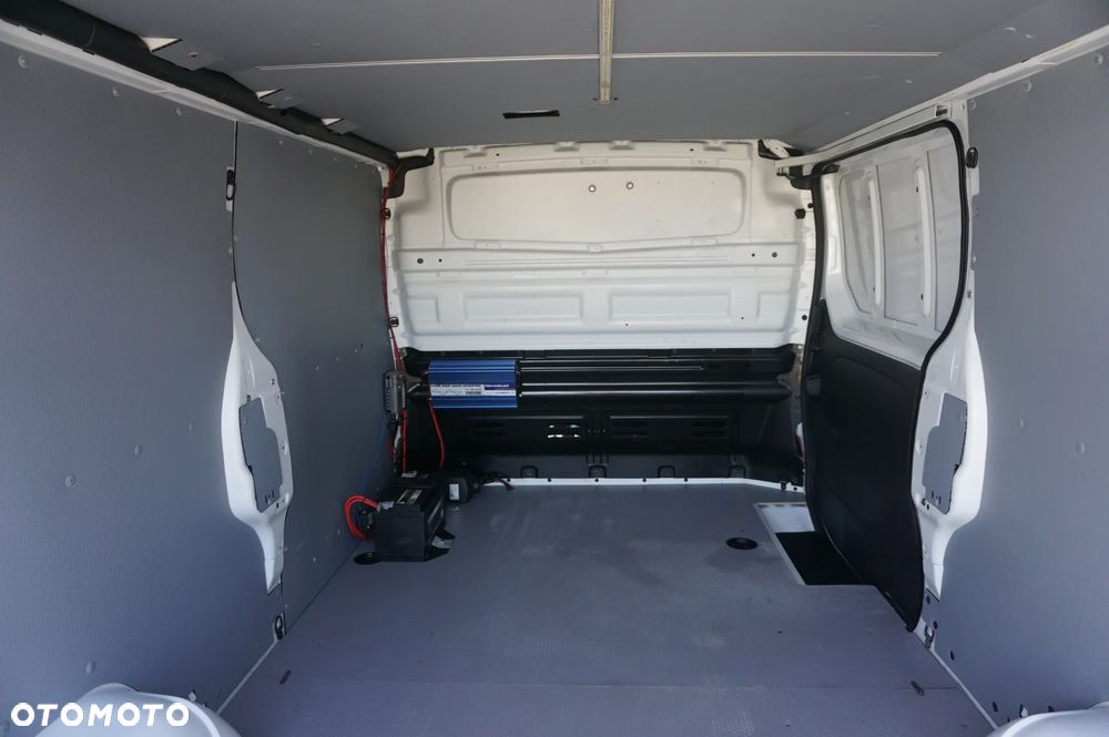 Renault TRAFIC - 39