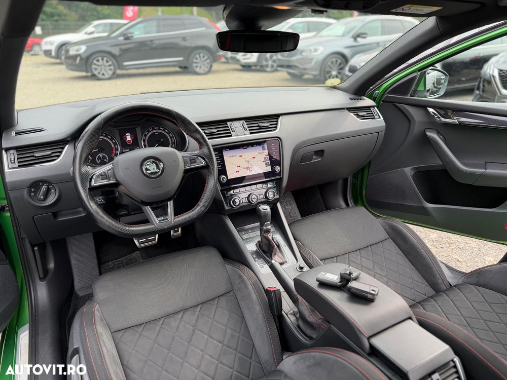 Skoda Octavia 2.0 TDI (Green tec) 4x4 DSG RS - 39
