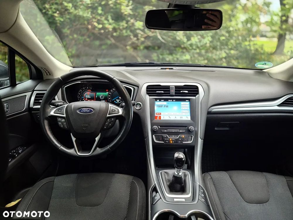 Ford Mondeo 2.0 TDCi Titanium - 17