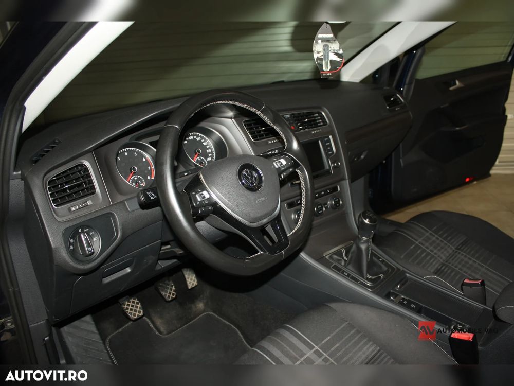 Volkswagen Golf 1.4 TSI BlueMotion Technology Lounge - 18
