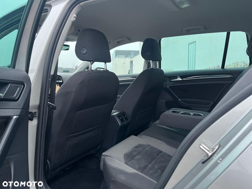 Volkswagen Golf 1.4 TSI BMT Highline DSG - 31