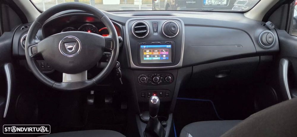 Dacia Sandero Stepway dCi 90 Prestige - 11