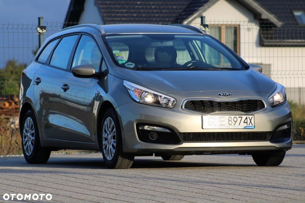 Kia Ceed 1.4 Smart Plus - 4