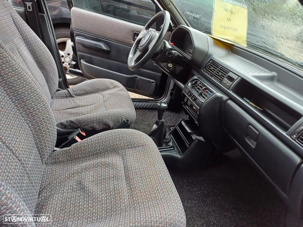 Ford Fiesta 1.1i Wave - 13