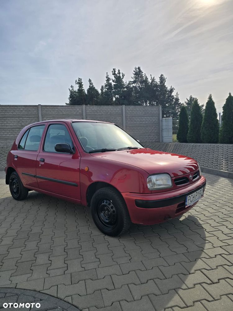 Nissan Micra - 1