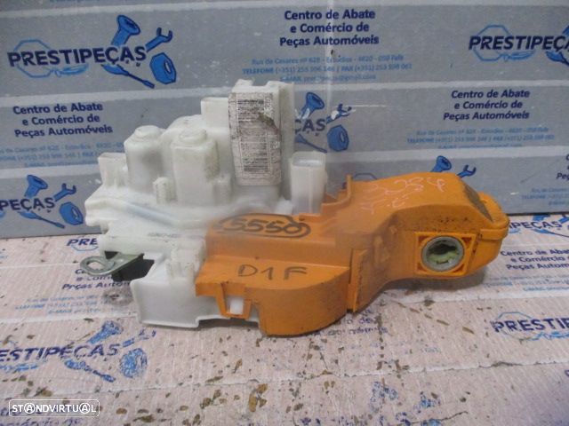 Fecho 51794370 FORD KA 2 2012 1.2I 70CV 3P CINZA FE 5 PINOS - 1
