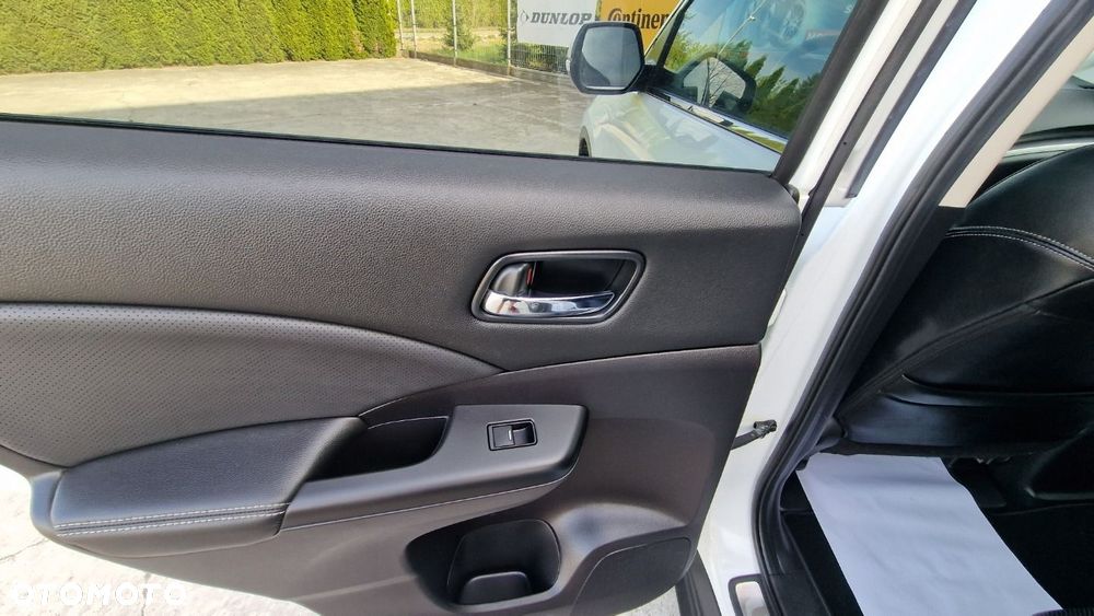 Honda CR-V - 30