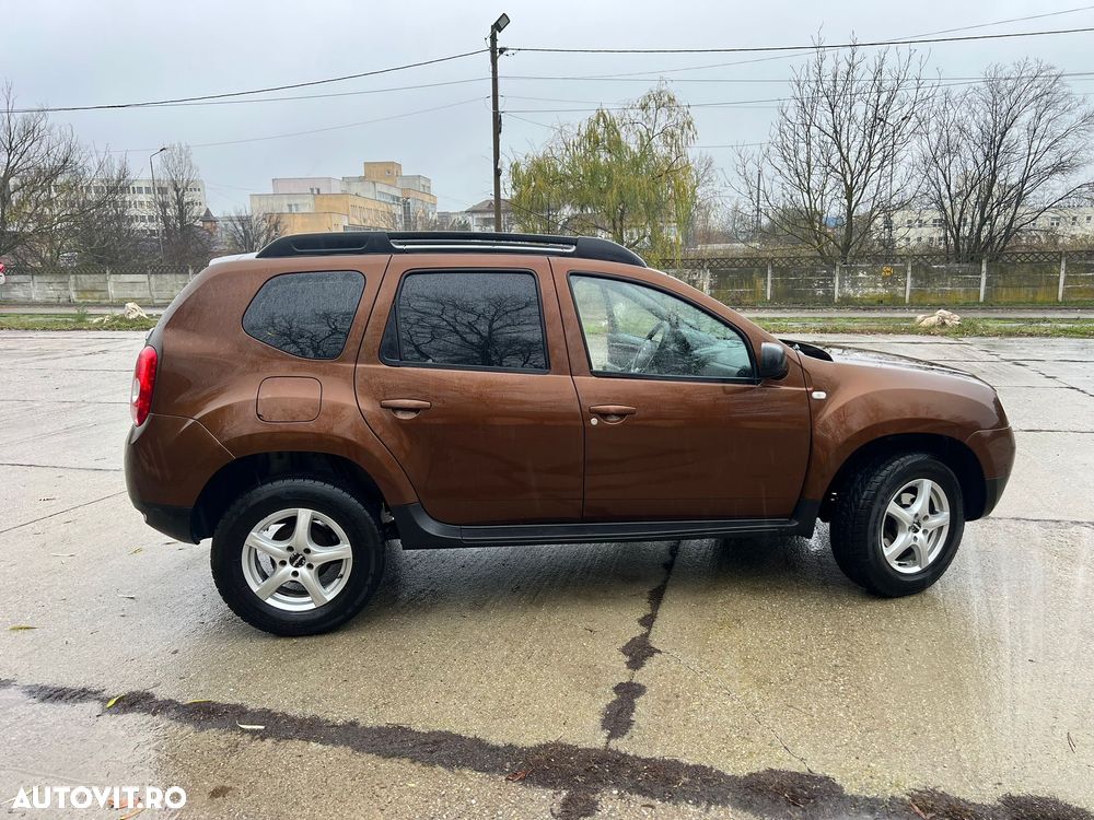 Dacia Duster 1.5 dCi 4x2 Prestige - 10