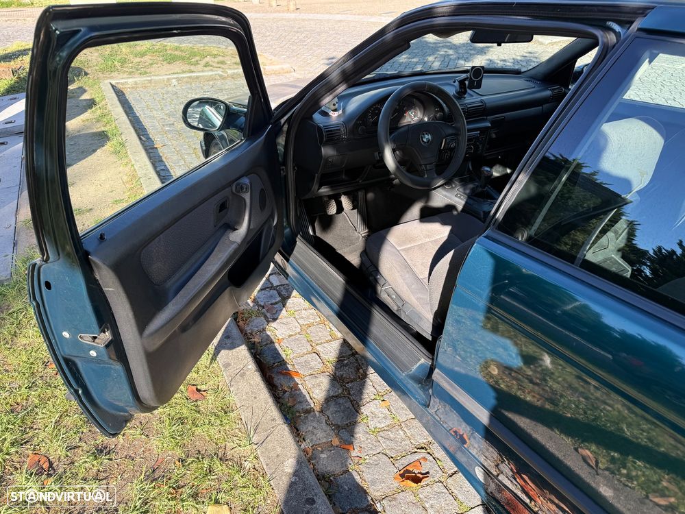 BMW 318 tds Compact - 8