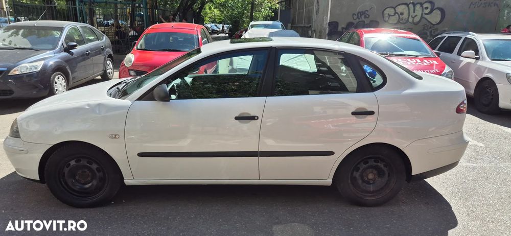 Seat Cordoba 1.4 Standard - 12