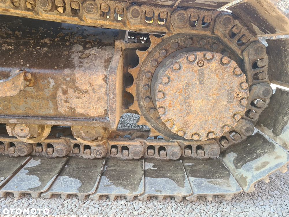 Volvo EC 220 EL - 10