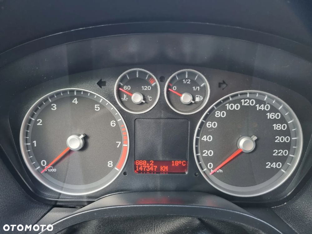 Ford Focus C-Max 1.8 Ghia - 12