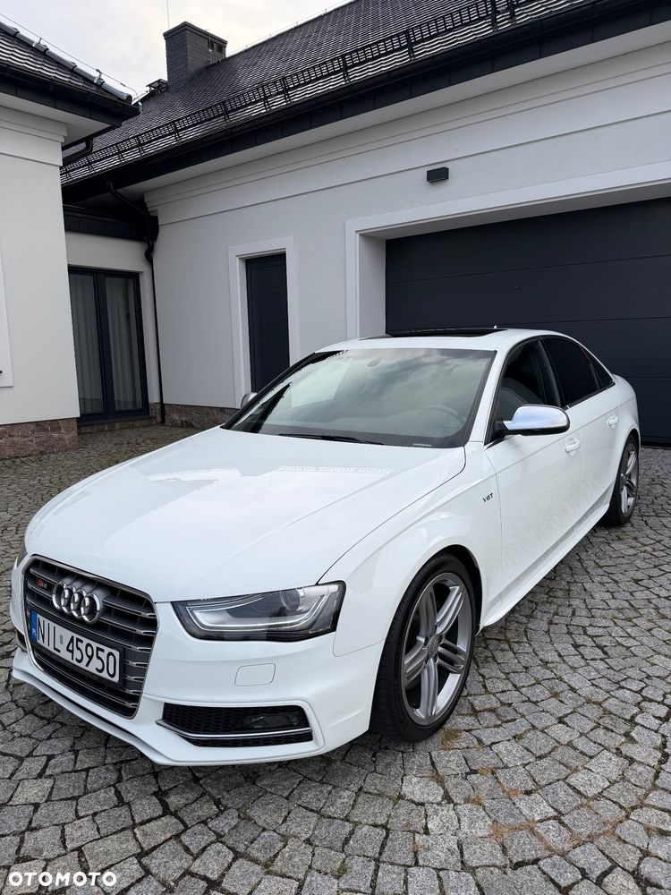 Audi S4 Limousine - 1