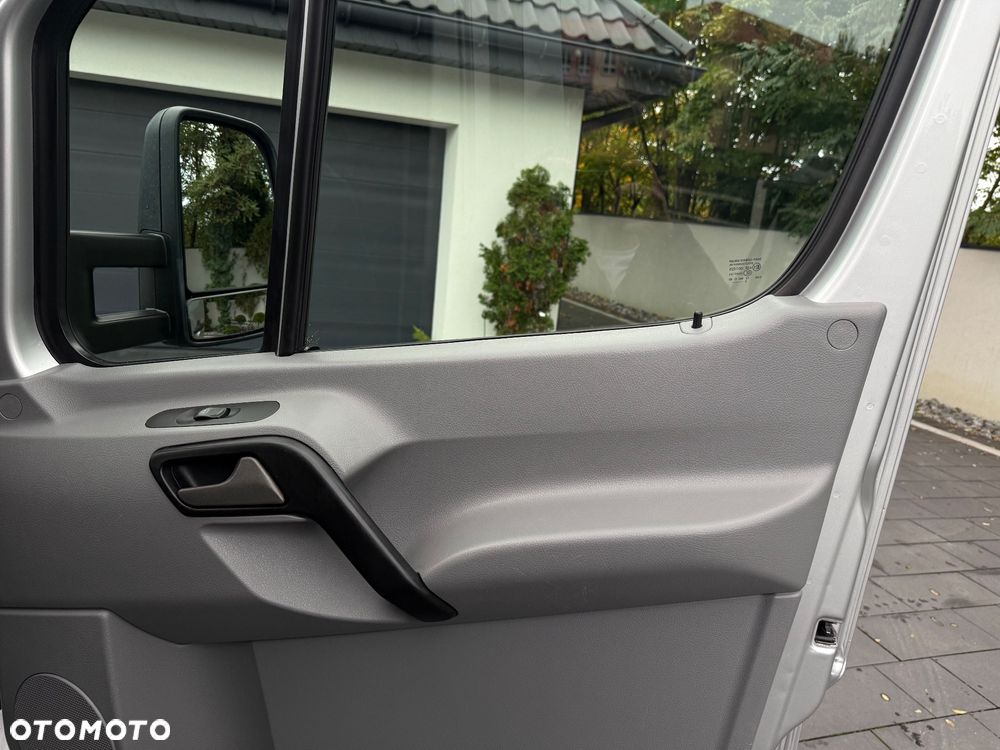 Mercedes-Benz Sprinter 316 - 32