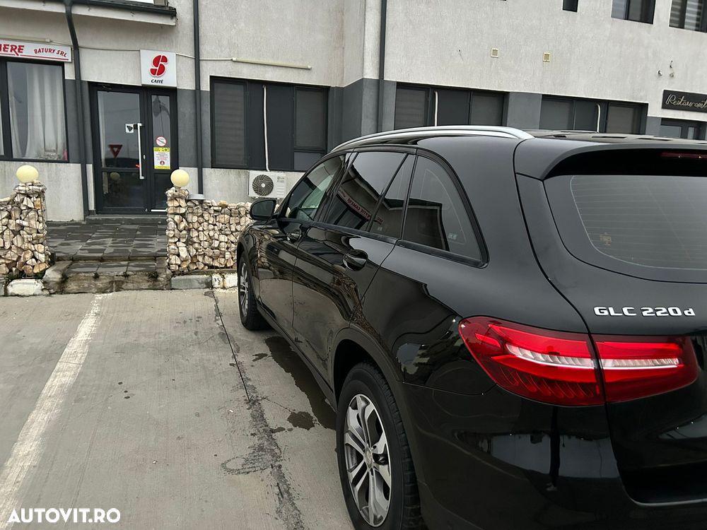 Mercedes-Benz GLC 220 d 4MATIC - 23