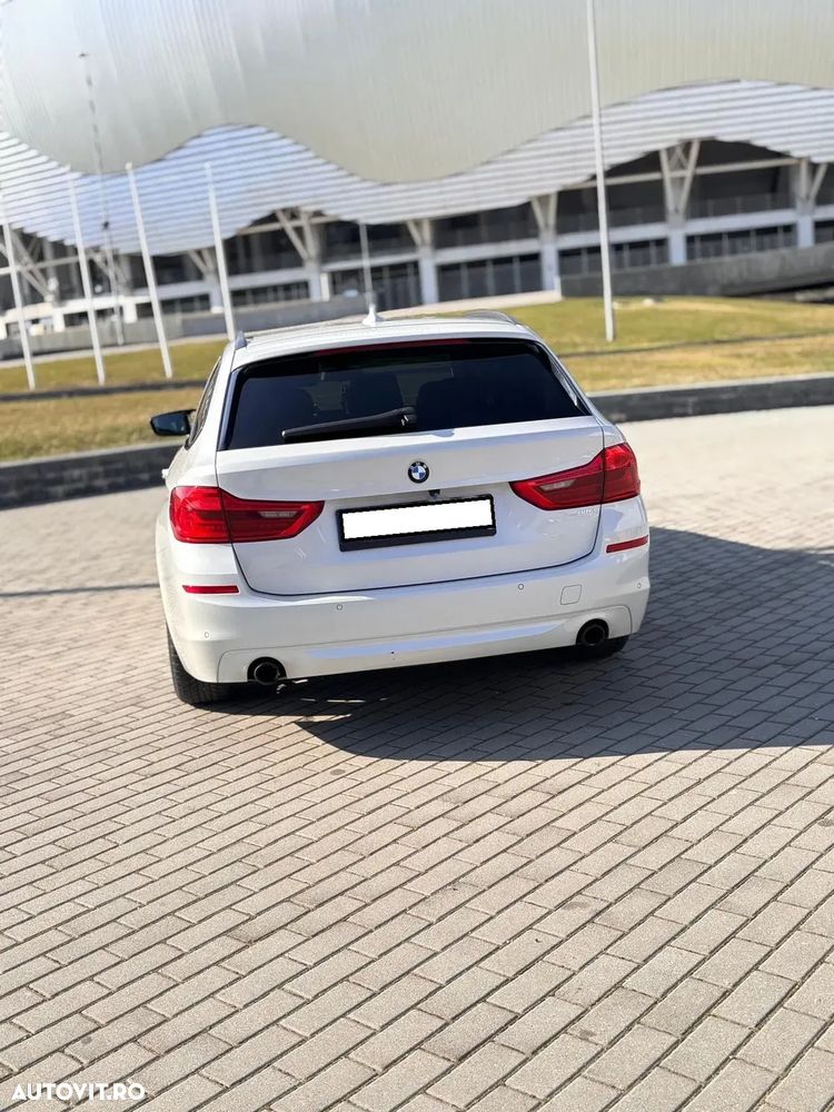 BMW Seria 5 520d Aut. Luxury Line - 6
