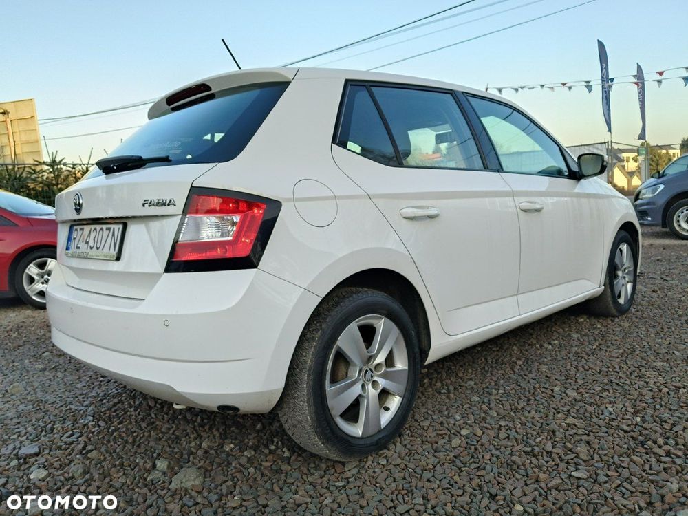 Skoda Fabia - 4