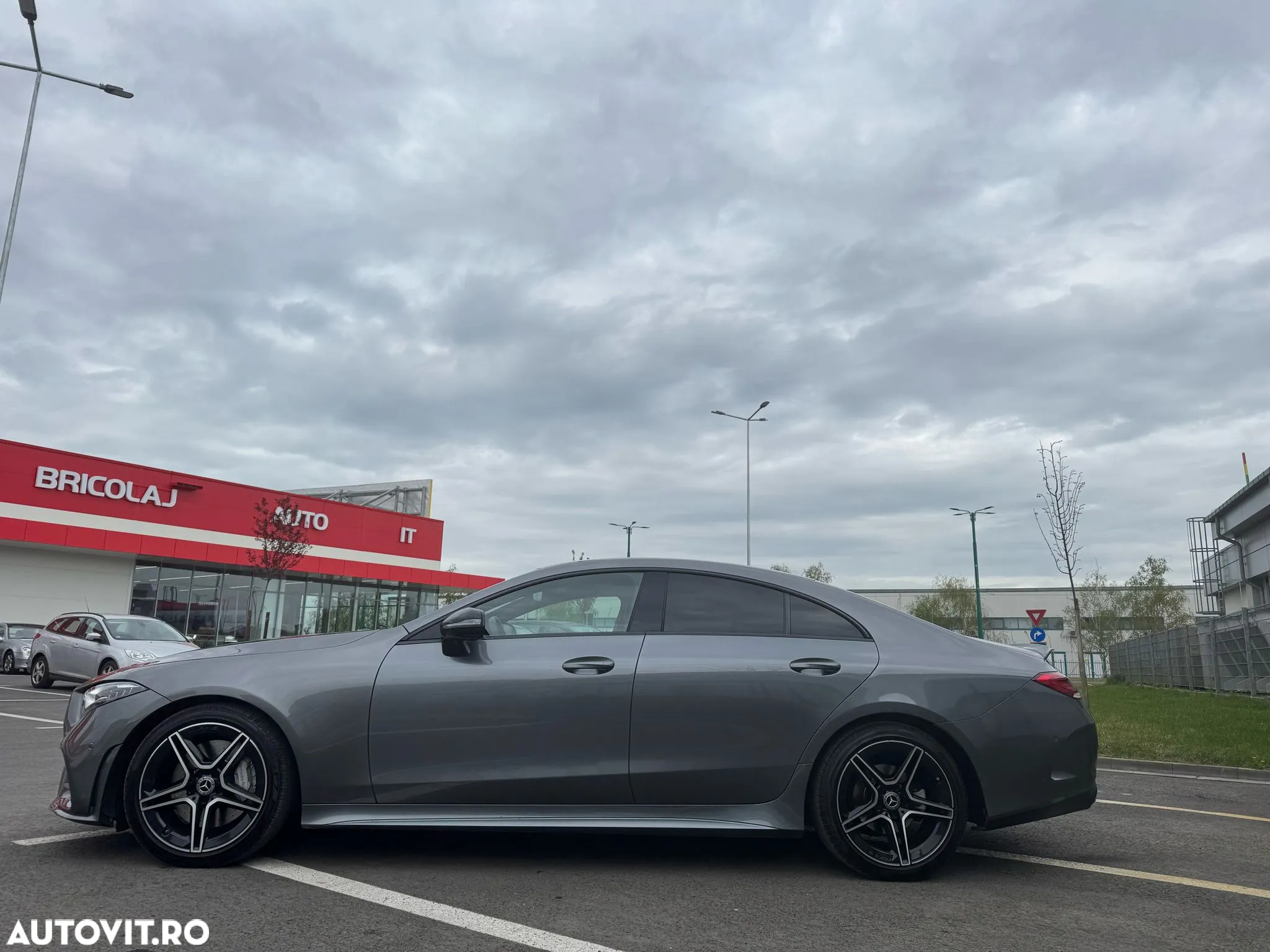 Mercedes-Benz CLS 300 d 9G-TRONIC AMG Line - 28