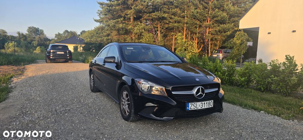 Mercedes-Benz CLA 200 - 2