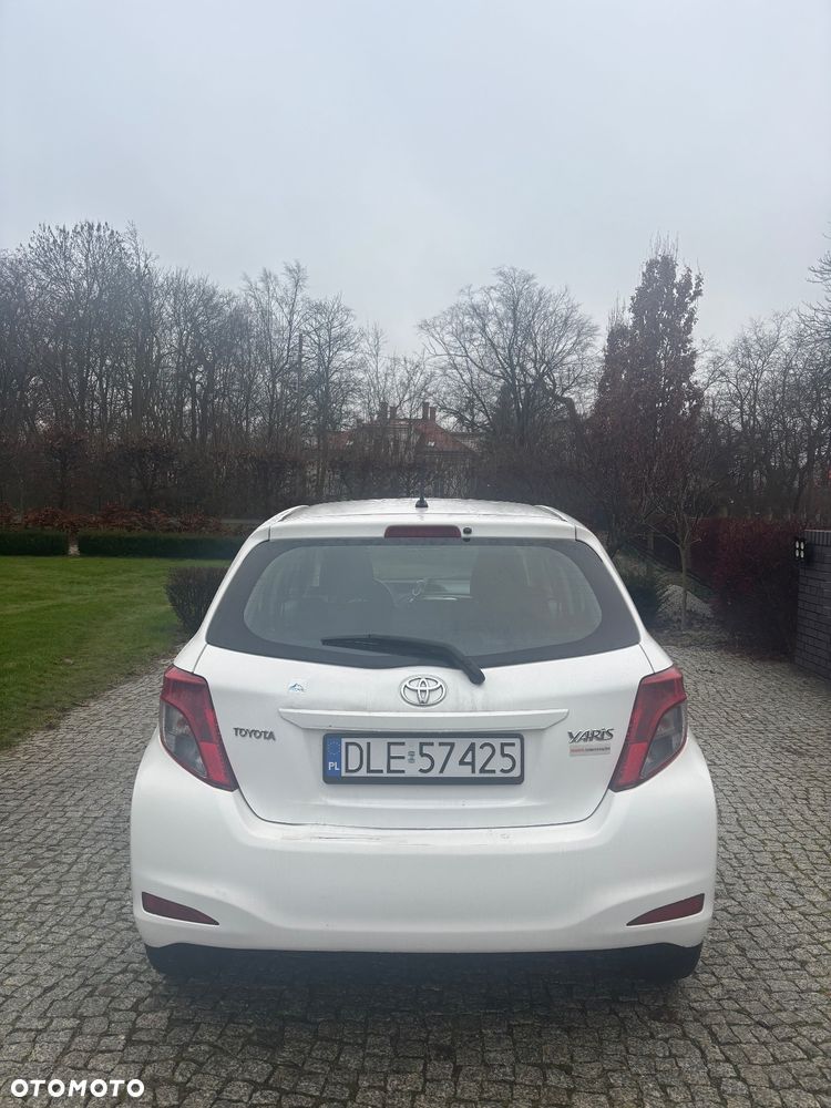Toyota Yaris 1.0 Active - 11