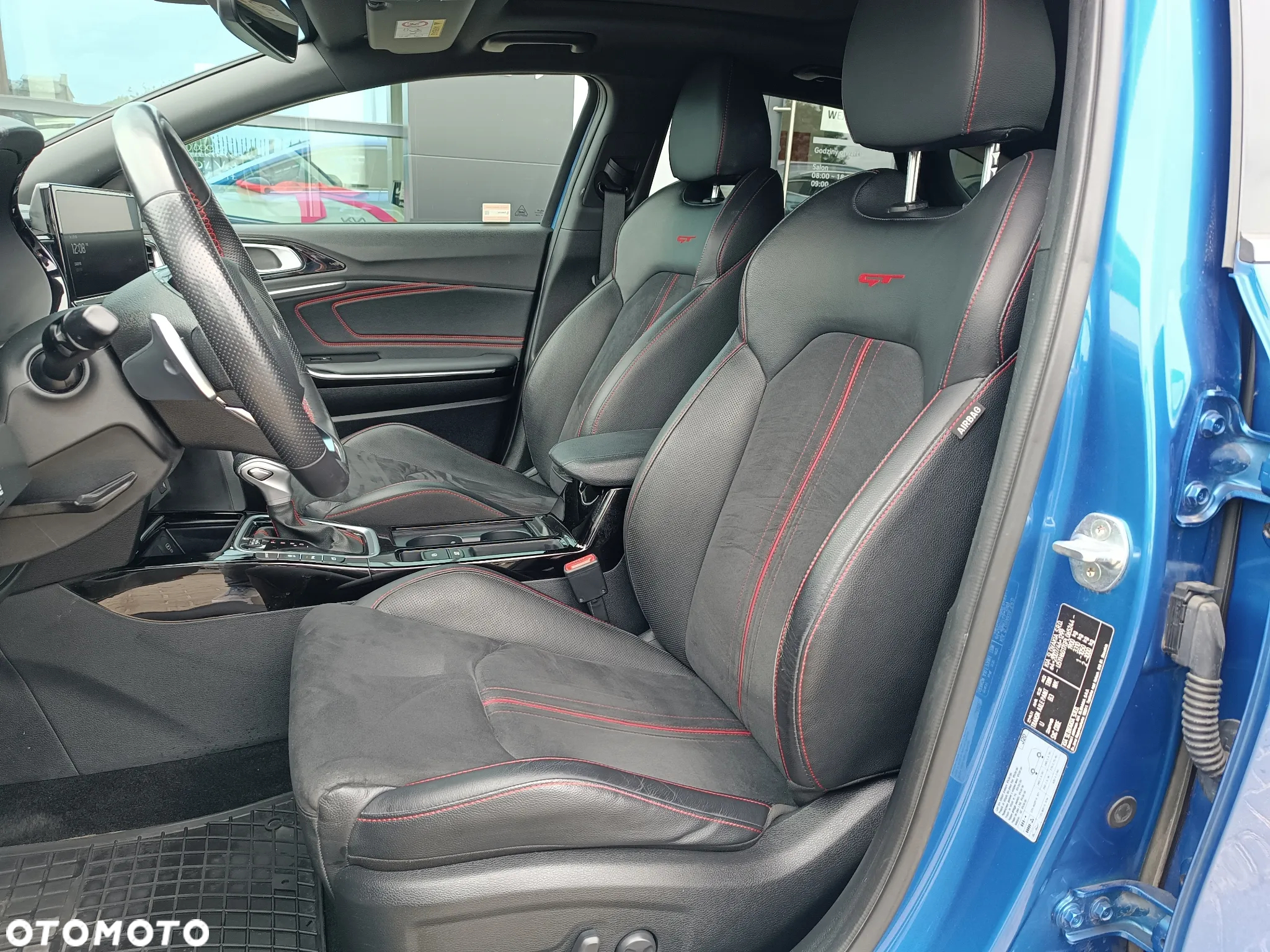 Kia ProCeed 1.6 T-GDI GT DCT - 13