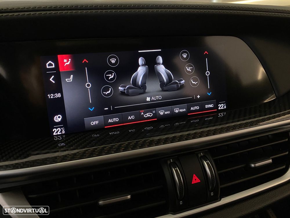 Alfa Romeo Stelvio 2.9 T Quadrifoglio AT8 Q4 - 26