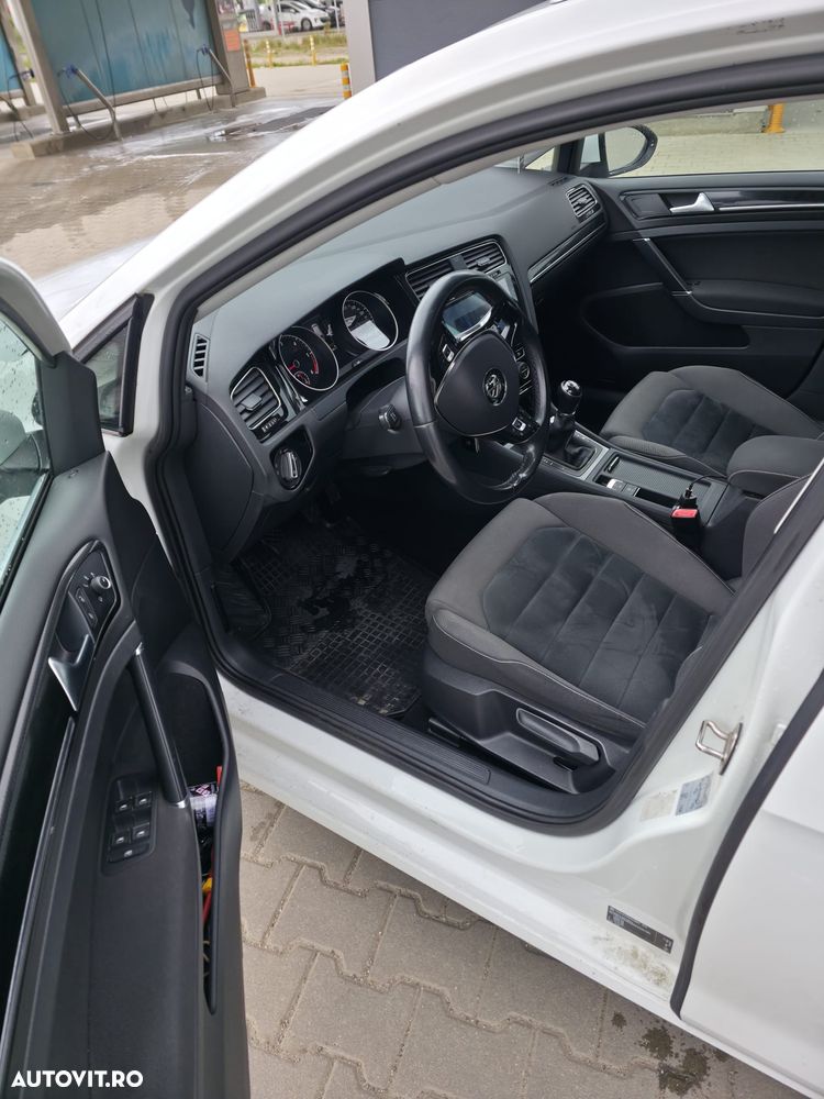 Volkswagen Golf 2.0 BlueTDI Highline - 8
