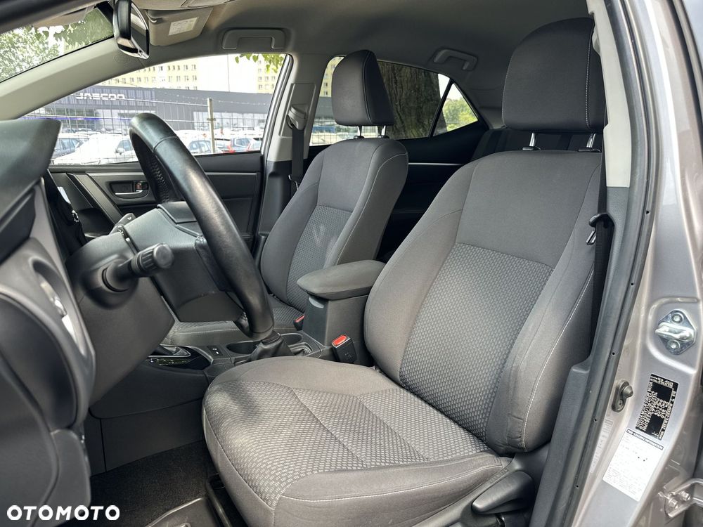 Toyota Corolla 1.6 Premium MS EU6 - 17