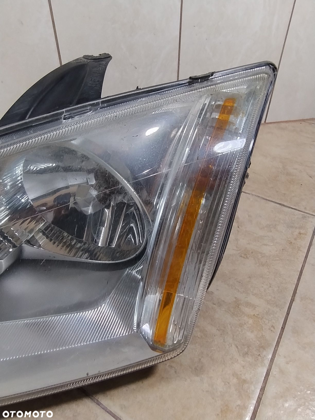 Ford Focus 2 lampa reflektor lewy przód wysyłka OLX - 4