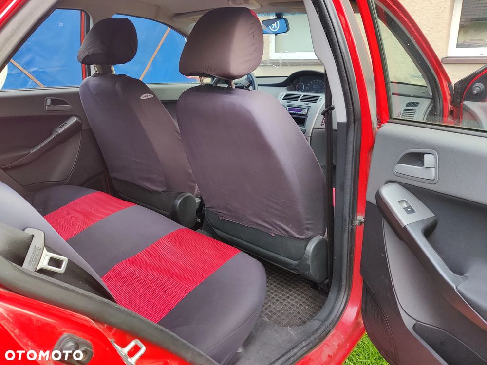 Tata Indica 1.4 Safire - 11