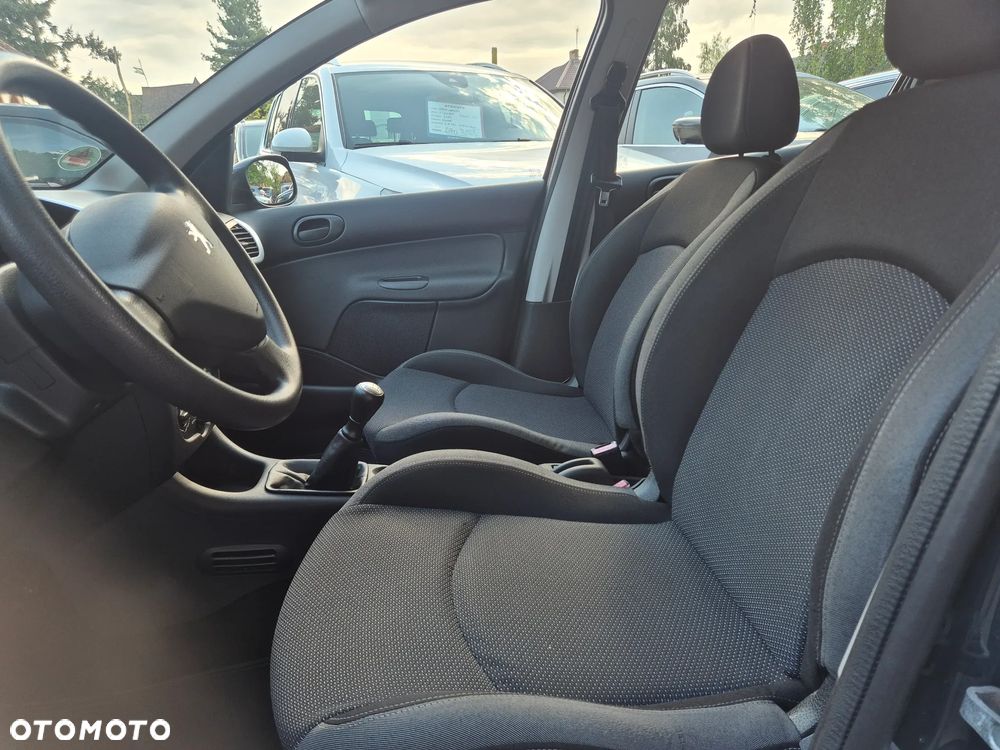 Peugeot 206 60 Grand Filou Cool - 14