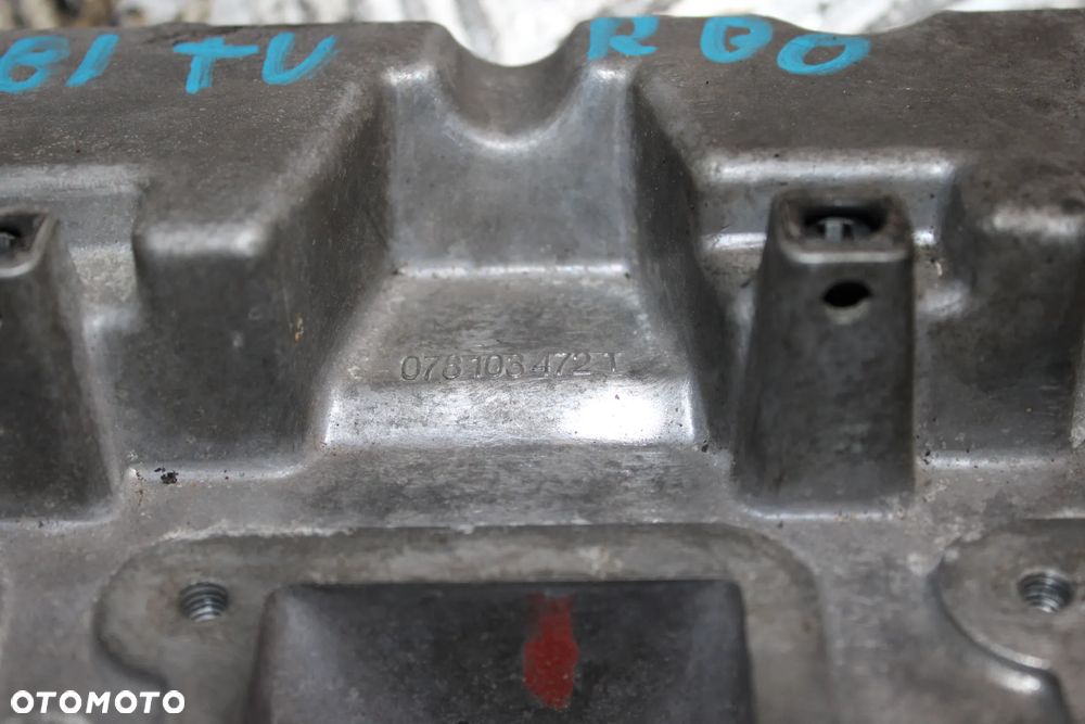 Pokrywa zaworów 078103472T Audi A4 S4 B5 8D cena sztuka - 4