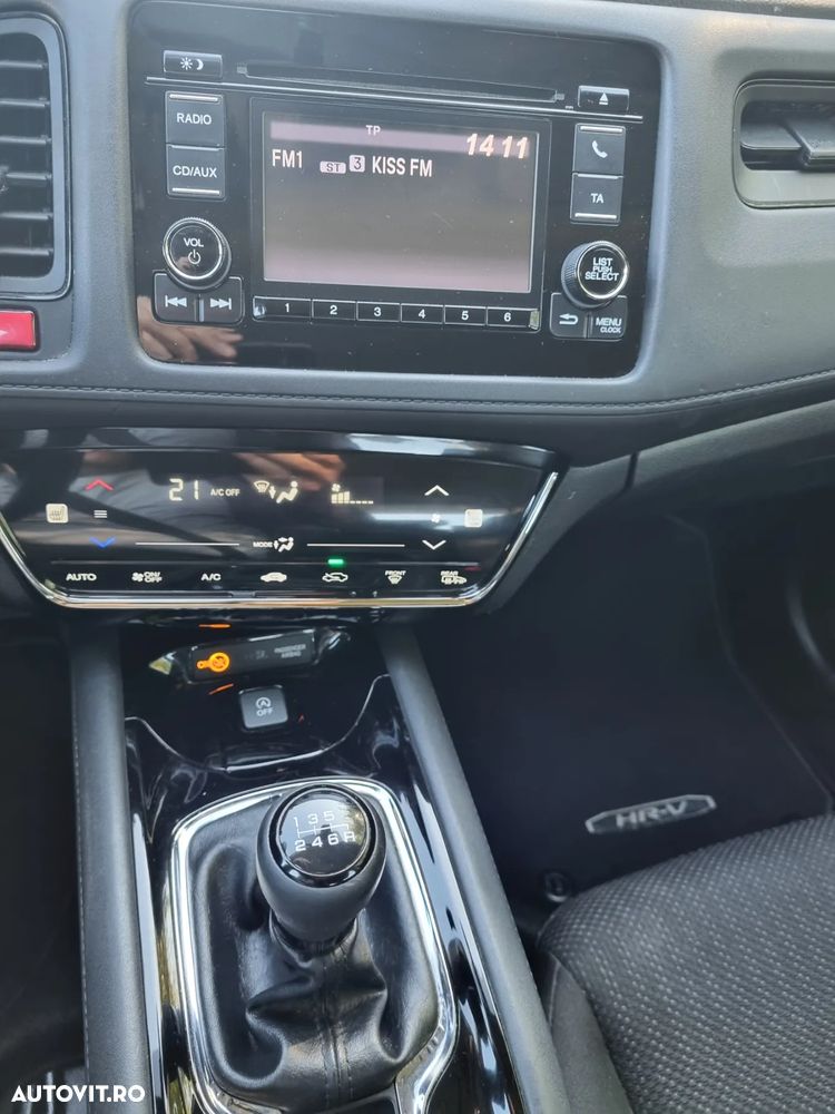 Honda HR-V 1.5 i-VTEC 4x2 6MT Executive - 11