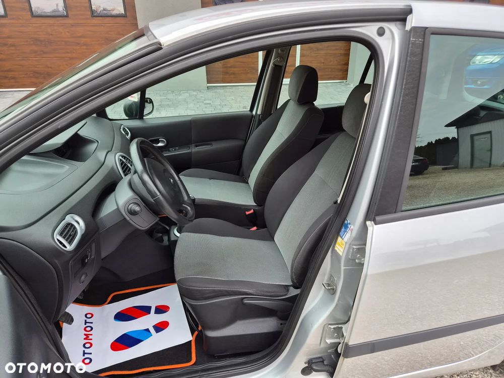 Renault Modus - 14