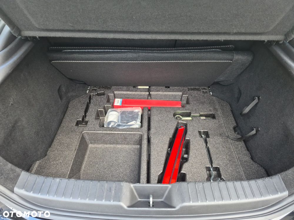 Mazda 3 SKYACTIV-G 2.0 M-Hybrid SELECTION - 15