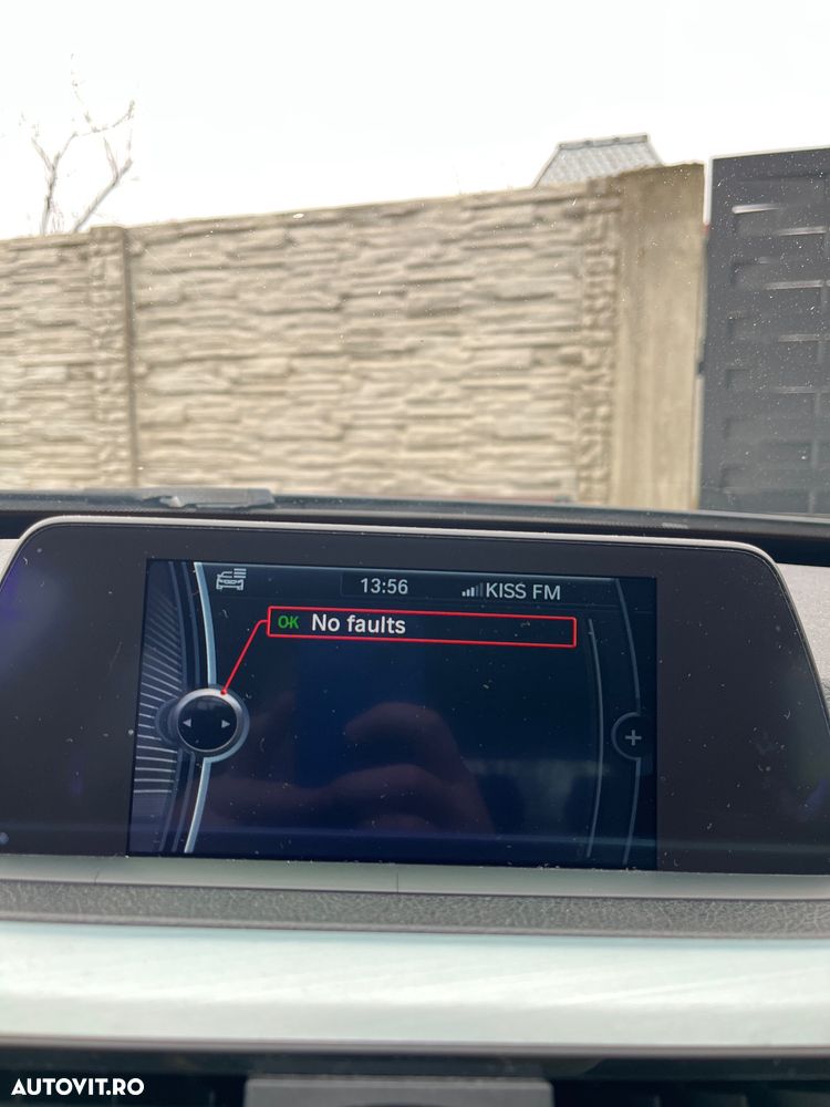 BMW Seria 3 318d Sport Line - 34